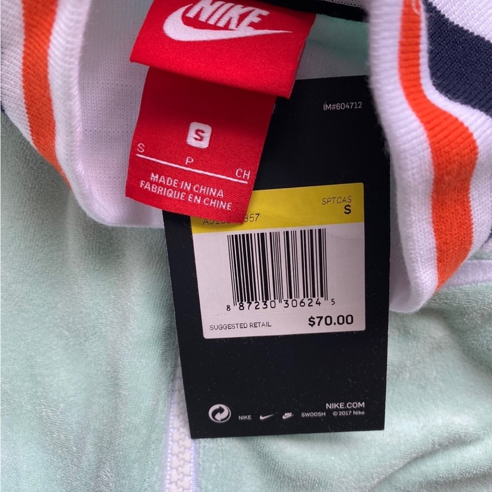 Nike set - Picture 3 of 5